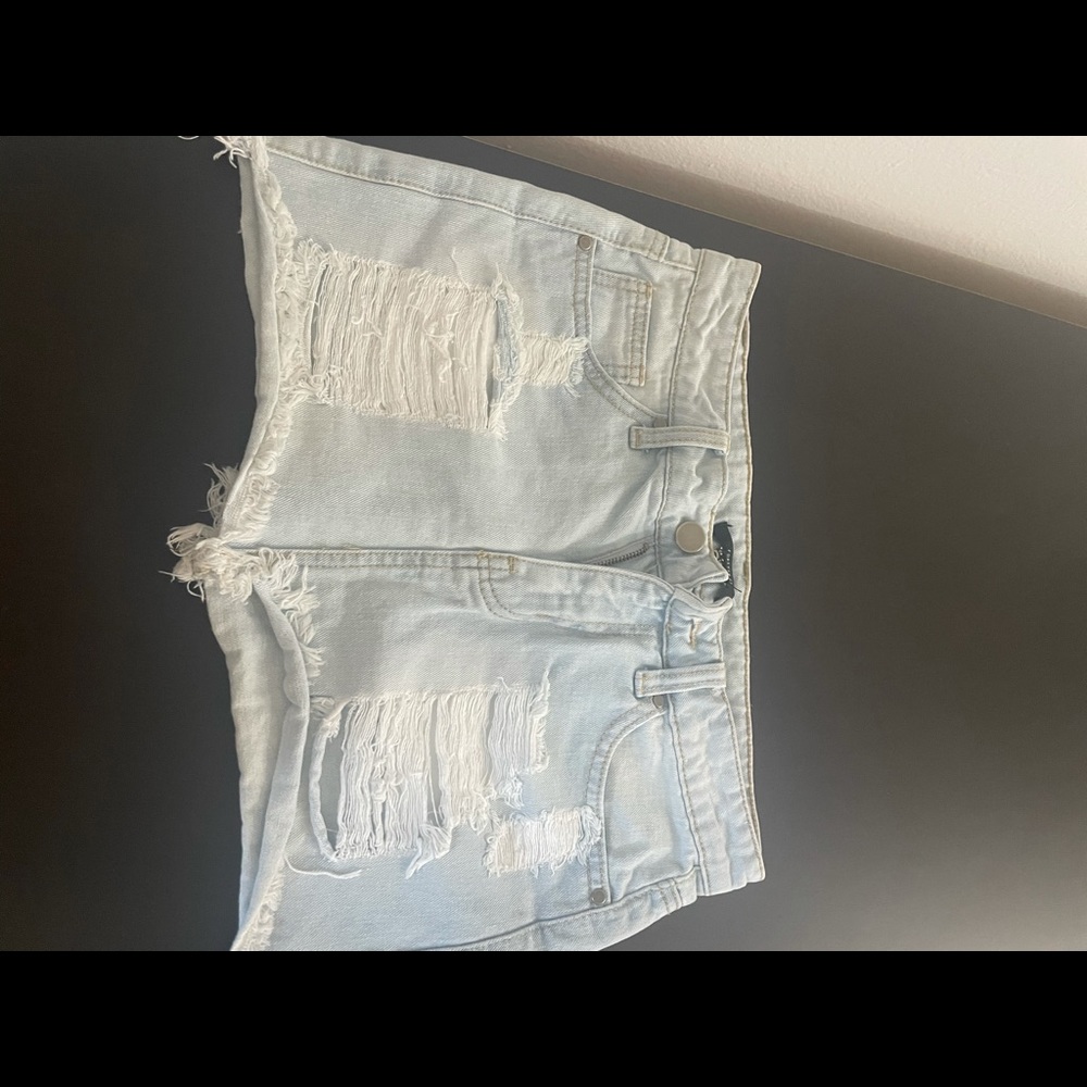 Forever 21 jean skirt size S.